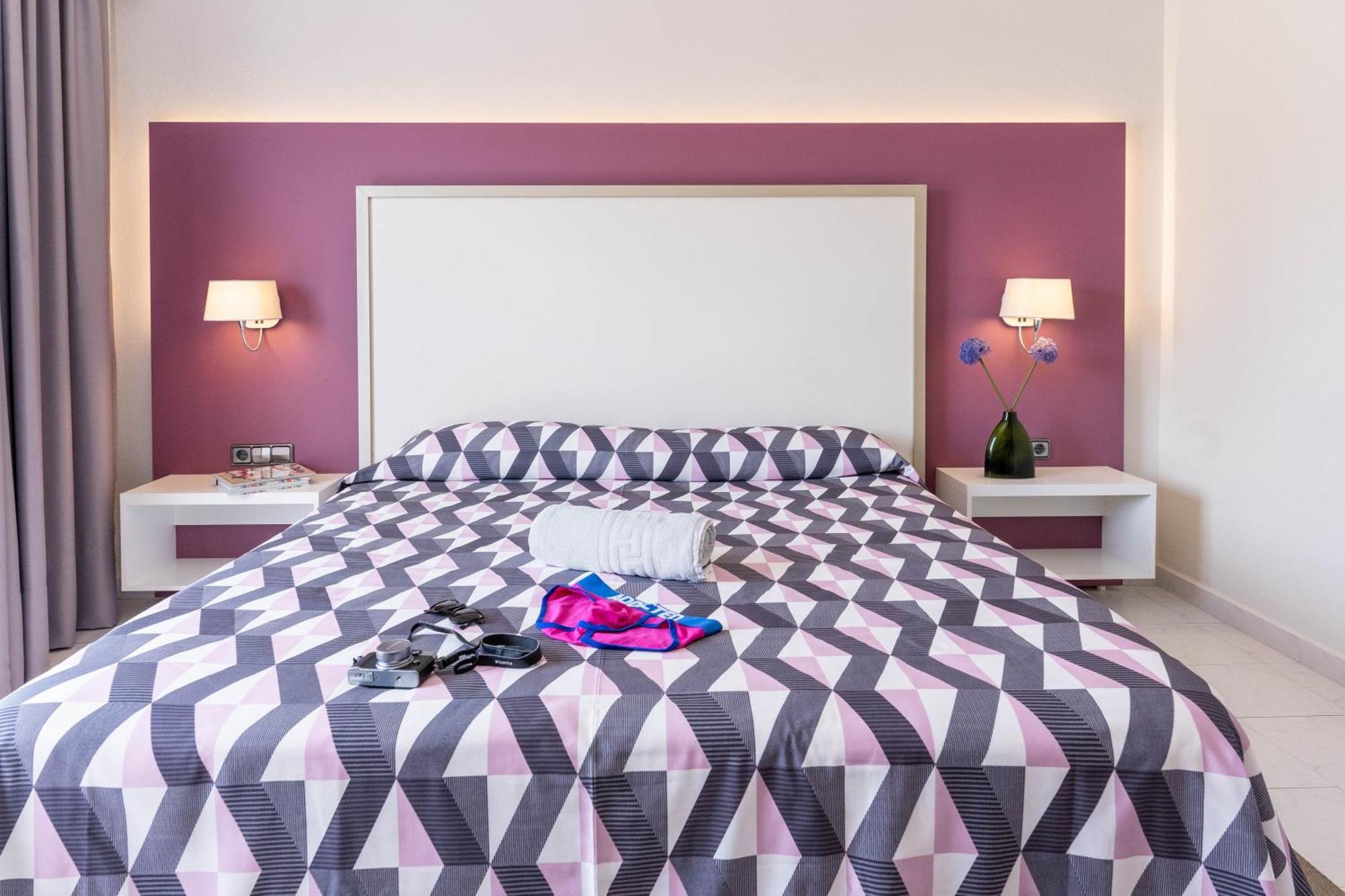 The Purple Hotel - Adults Only Sant Antoni de Portmany Pokój zdjęcie